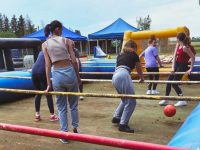 babyfoot humain pour EVJF