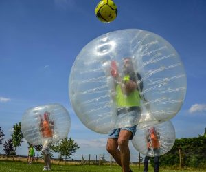 web acting loisirs bubble foot 03